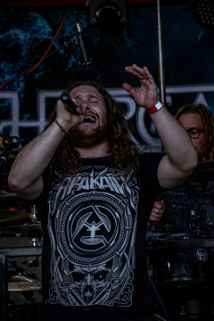 AnamoR + Khargados + Pjena