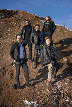 Wotazník + Babyløn: Přestupní stanice Tour