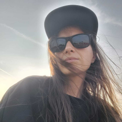 Talaqpo + Sea Section – Lucie Vítková