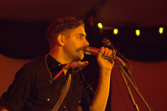 Holy Fanda & Friends (from the Reverends) Play The Band