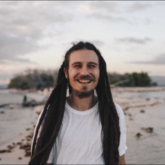 ZahrajSi Session: Tomáš Sloboda + Tono S. + ďalší