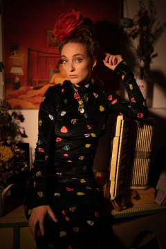 Tour láska, hlína rýč: Rozálie Havelková