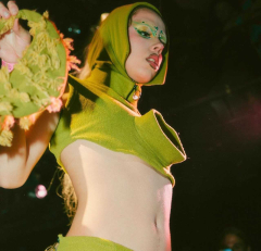 Last Night Ever: Frost Children DJs + Saska DJ set + bugiebby & exegesis