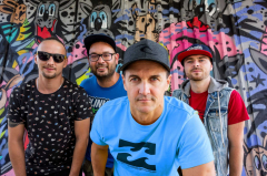 zakázanÝovoce + Jaksi Taksi – Mezi láskou a nenávistí tour 2026