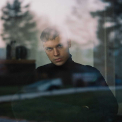 Opičí Syndrom Tour 2025: Viktor Sheen