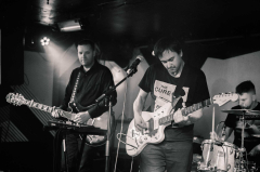 NOC6 v Klubovně: mezi patry klid + Nadnárodní obrození + CosmoBrigade