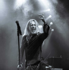 Kamil Střihavka & Leaders: Akustický koncert