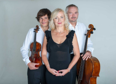 Eva Urbanová & Jaroslav Svěcený + Moravské klavírní trio