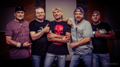 Lord + Stínadla underground