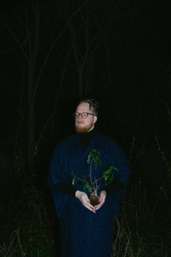 András Cséfalvay: Hudební performance ve výstavě z cyklu Art Sounds