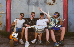 Bonnie + Filistine + Nixon Lads