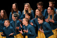 Adventní koncert Osmikvítku a sboru Rosanka