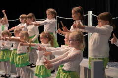 Adventní koncert Osmikvítku a sboru Rosanka