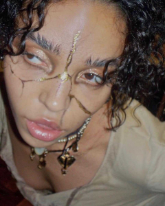 FKA twigs