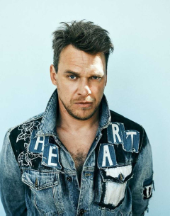 Vánoční koncert pro hrad Opálku: Vojtěch Dyk