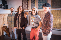 Wille and the Bandits