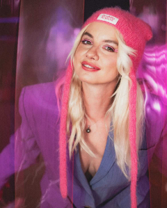 Kriss Krimm + Quatro Emocione