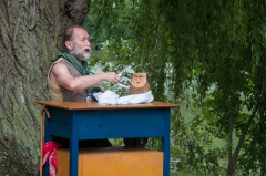 Loutky na plovárně 2025