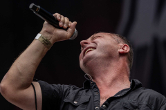 Komunál + Alžběta – Jarní Tour 2026