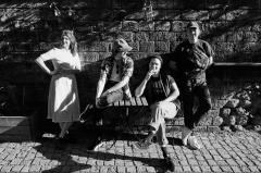 Manon Meurt + Ida the Young + Orient