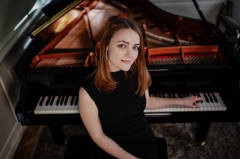 Anna Gaálová + Eva Strejcová + Pavol Praženica + Matouš Zukal
