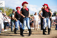 Country Lodenica 2026
