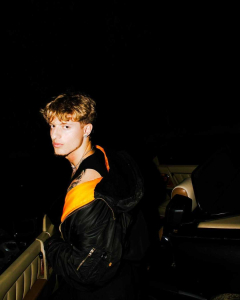 Zandome + Adam the World + další