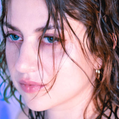 Fine + support: Paulina Chrastina