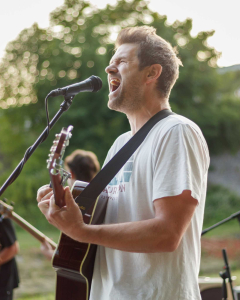 Hippie Chippies + Pines in Flames