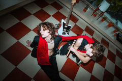 RUWORR!ED + support: The Creaks