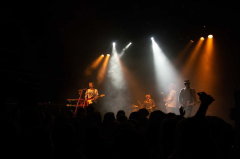 Treska jednoskvrnná (křest alba) + Méta Monde