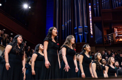 Gospel Night: Leona Gyöngyösi & The University Singers