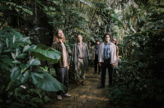 Island Mint + support: Bad Karma Boy