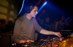 Silvestr ve Futuru: Josef Sedloň, Czech, Gadjo, Voita, Wokurka, DDR, Diom, 2K, IM Cyber