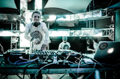 Aquarius: Hypnocoustics + Petrix + další