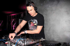 PSH + DJ Bodymovin