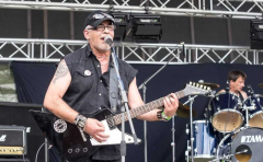 LAUTR - Návrat sígrů