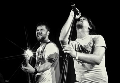 Tři sestry + host: MZH