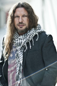 Karel Svoboda: Téma na román