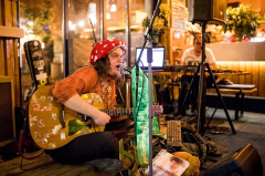 Ali ibn Rachid: Ružové dieťa (krst albumu) + Samčo, brat dážďoviek