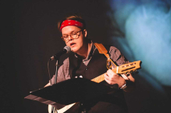 András Cséfalvay: Hudební performance ve výstavě z cyklu Art Sounds