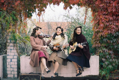 Paper Moon Trio